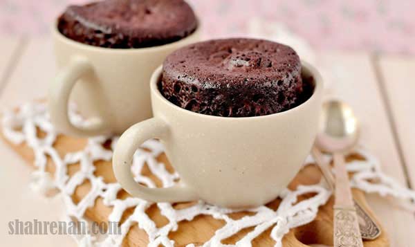 طرز تهیه کیک فنجانی با ماکروفر طرز تهیه کیک فنجانی با ماکروفر